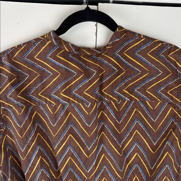 Liz Claiborne Bintage Brown Chevron Linen and cotton Button Down Shirt Size 10 - Picture 7 of 7